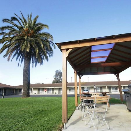 Golden Palms Motel Geelong Esterno foto