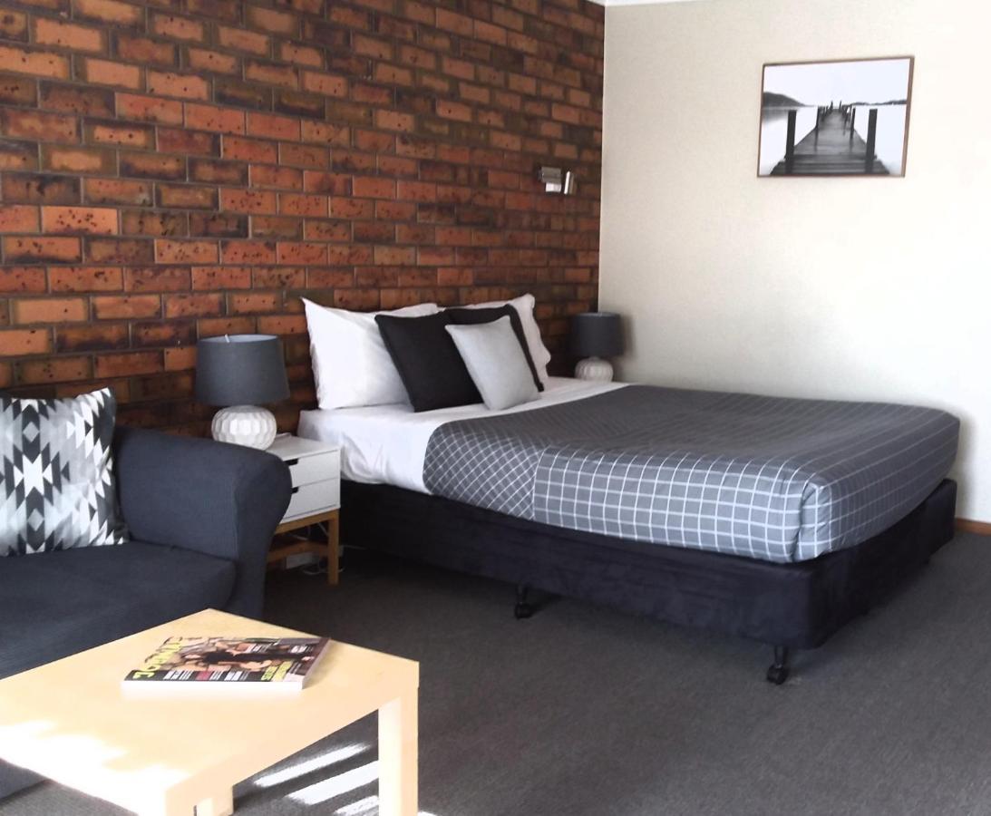 Golden Palms Motel Geelong Esterno foto